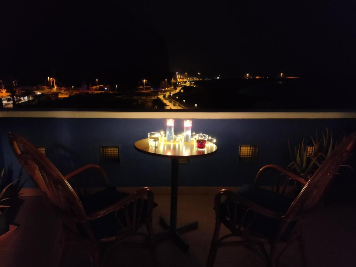 Dachterrassenwohnung Puerto Tazacorte Buitenkant foto